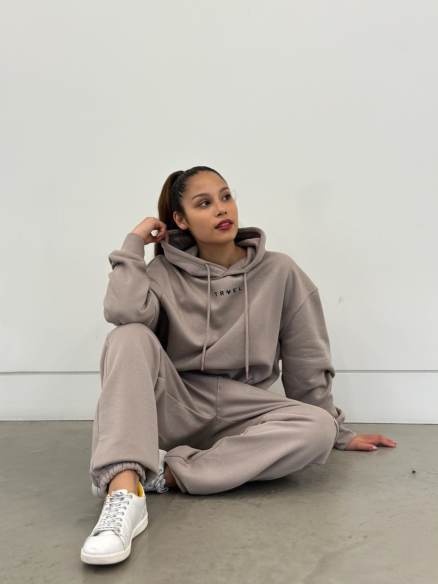 Travel Infinite Stone Tracksuit